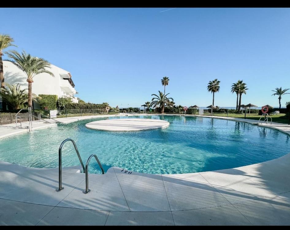 Miraflores Beach - Sea Front - Luxury Mijas Exterior foto